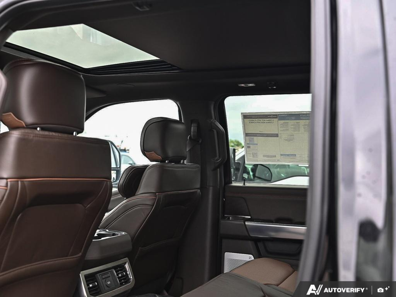 NEW 2026 Ford F-350 Super Duty King Ranch DRW - Agate Black/marsh Grey Accent Exterior / JAVA LEATHER Interior - $127,803 - Stock #E60579 - VIN 1FT8W3DMXTEE36829 - Photo 24