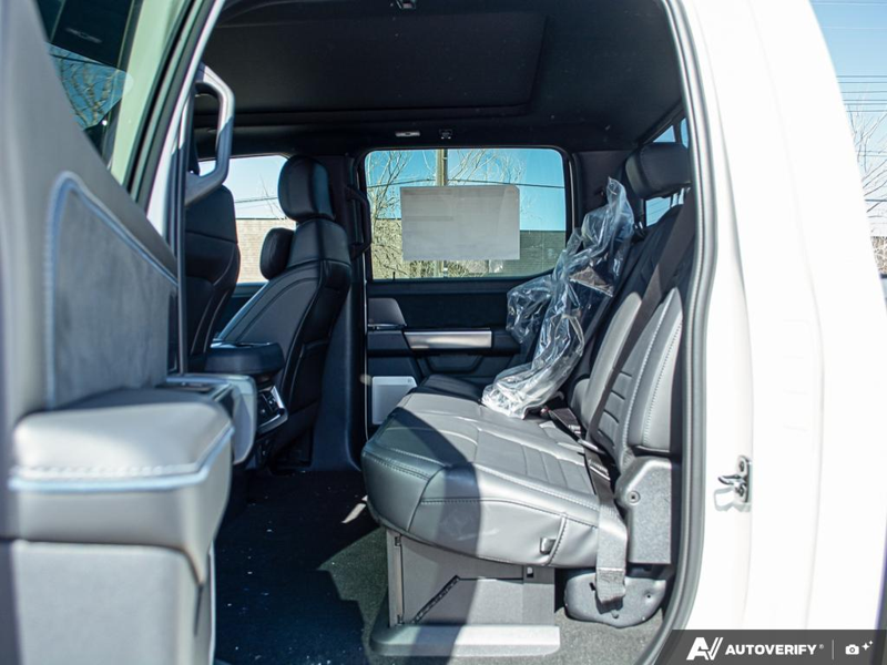 NEW 2026 Ford F-350 Super Duty Platinum - Star White Tri-coat Metallic Exterior / BLACK ONYX/BLUE LEATHER Interior - $124,848 - Stock #E60567 - VIN 1FT8W3BM4TEE27904 - Photo 25