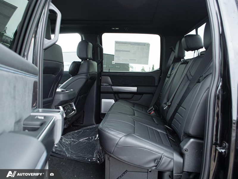 NEW 2026 Ford F-350 Super Duty Platinum - Agate Black Exterior / BLACK ONYX/BLUE LEATHER Interior - $119,261 - Stock #D60306 - VIN 1FT8W3BM5TED97599 - Photo 25