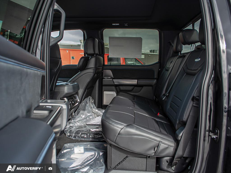 NEW 2026 Ford F-350 Super Duty Platinum - Agate Black Exterior / BLACK ONYX/BLUE LEATHER Interior - $115,261 - Stock #D60311 - VIN 1FT8W3BT6TED85081 - Photo 25