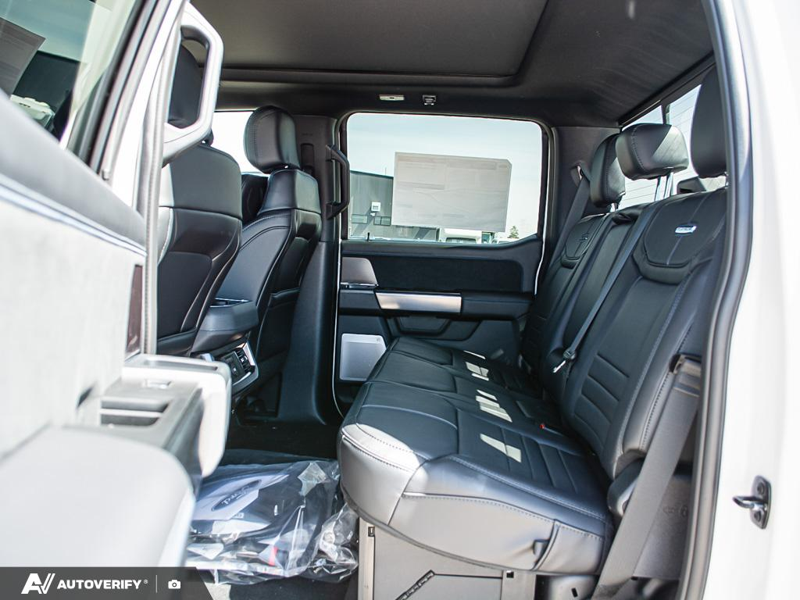 NEW 2026 Ford F-350 Super Duty Platinum - Star White Tri-coat Metallic Exterior / BLACK ONYX/BLUE LEATHER Interior - $118,264 - Stock #D60638 - VIN 1FT8W3BM4TEE13999 - Photo 25