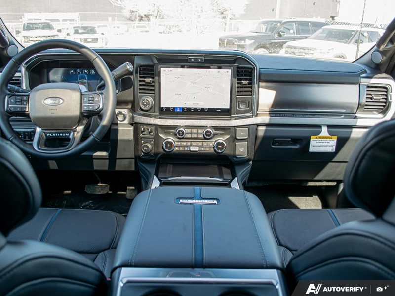 NEW 2026 Ford F-350 Super Duty Platinum - Star White Tri-coat Metallic Exterior / BLACK ONYX/BLUE LEATHER Interior - $124,848 - Stock #E60567 - VIN 1FT8W3BM4TEE27904 - Photo 26
