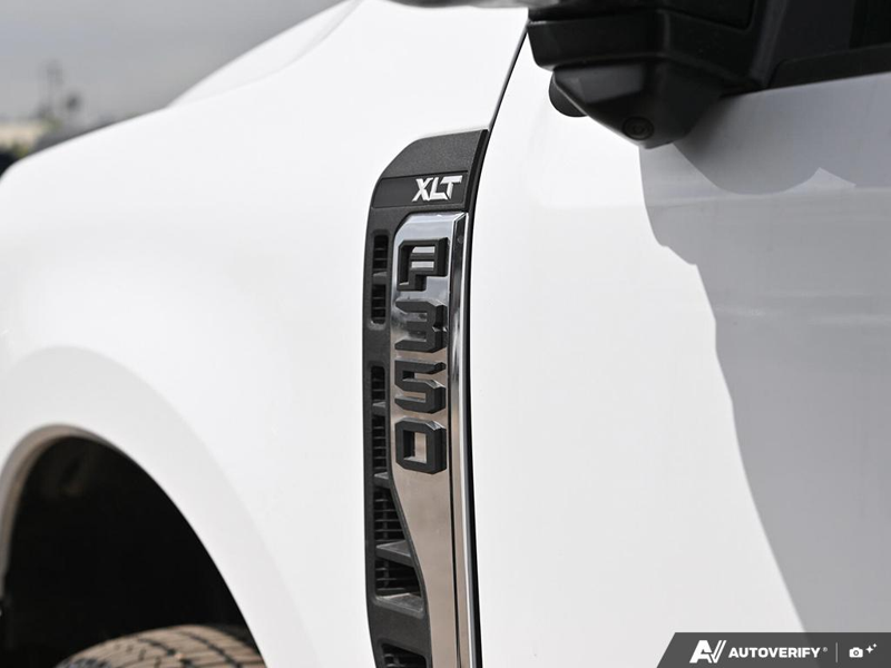 NEW 2026 Ford F-350 Super Duty XLT DRW - Oxford White Exterior / MEDIUM DARK SLATE CLOTH Interior - $94,919 - Stock #E60441 - VIN 1FT8W3DT0TED88541 - Photo 27