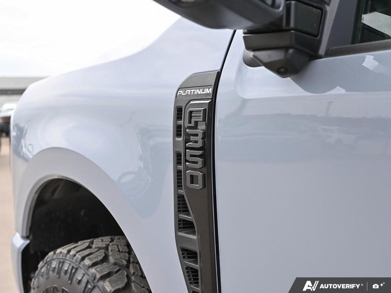 NEW 2026 Ford F-350 Super Duty Platinum Tremor - Glacier Gray Exterior / BLACK ONYX/BLUE LEATHER Interior - $129,903 - Stock #E60442 - VIN 1FT8W3BM1TED99091 - Photo 27