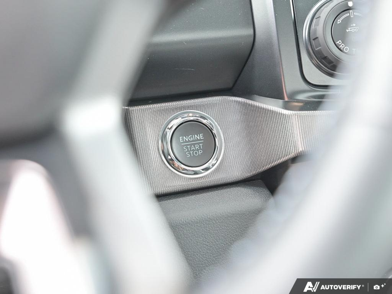 NEW 2026 Ford F-350 Super Duty Platinum - Star White Tri-coat Metallic Exterior / BLACK ONYX/BLUE LEATHER Interior - $116,043 - Stock #E60392 - VIN 1FT8W3BT6TED89079 - Photo 27