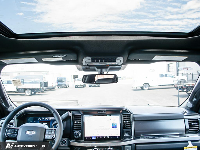 NEW 2026 Ford F-350 Super Duty Platinum - Argon Blue Metallic Exterior / BLACK ONYX/BLUE LEATHER Interior - $115,248 - Stock #D60599 - VIN 1FT8W3BT6TEE88940 - Photo 27