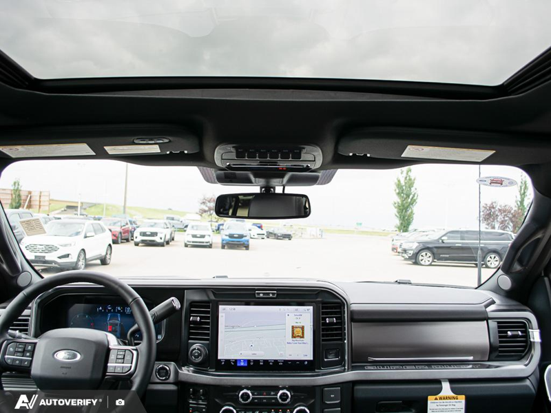 NEW 2026 Ford F-350 Super Duty Platinum - Star White Tri-Coat Exterior / BLACK ONYX/PLATINUM BLUE, UNIQUE PLATINUM LEATHER 40/CONSOLE/40 Interior - $121,217 - Stock #D60704 - VIN 1FT8W3DM0TEE32921 - Photo 27