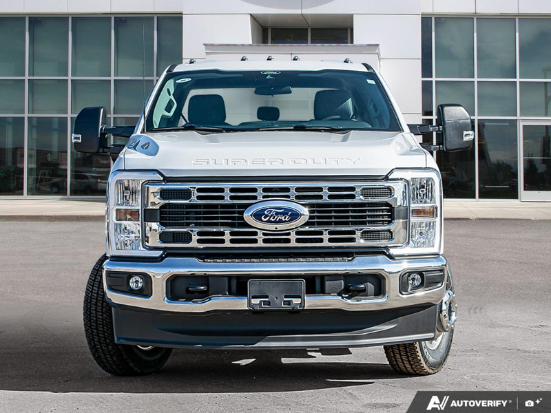 NEW 2026 Ford F-350 Super Duty XLT DRW - Oxford White Exterior / MEDIUM DARK SLATE CLOTH Interior - $97,219 - Stock #E60466 - VIN 1FT8W3DT3TEE00083 - Photo 2