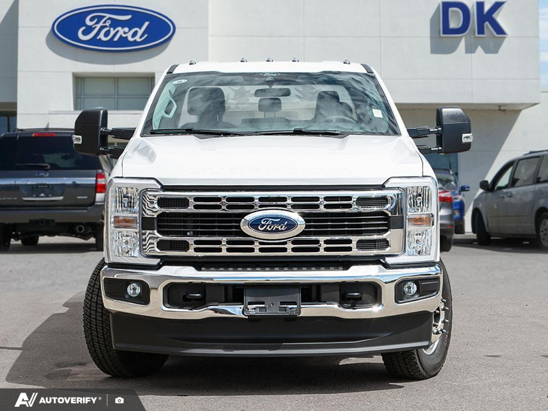 NEW 2026 Ford F-350 Super Duty XLT - Oxford White Exterior / MEDIUM DARK SLATE CLOTH Interior - $87,307 - Stock #D60648 - VIN 1FT8W3DT9TEF02228 - Photo 2
