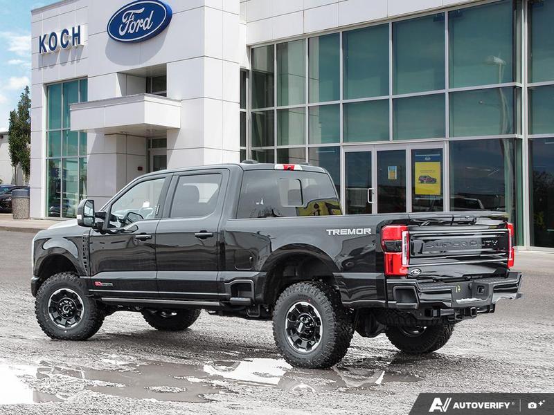 NEW 2026 Ford F-350 Super Duty Platinum Tremor - Agate Black Exterior / BLACK ONYX/BLUE LEATHER Interior - $128,953 - Stock #E60443 - VIN 1FT8W3BM7TED99614 - Photo 4