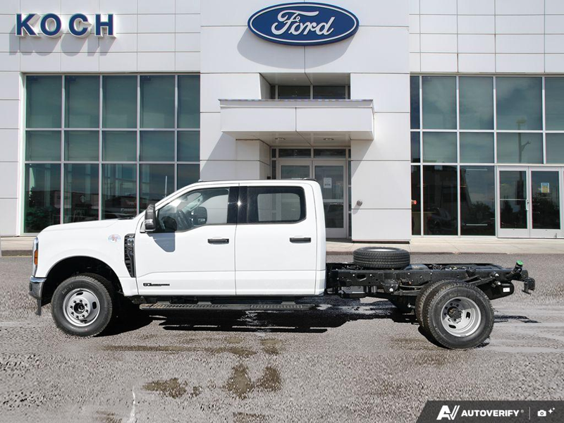 NEW 2026 Ford F-350 Super Duty XLT Cab N Chassis - Oxford White Exterior / MEDIUM DARK SLATE CLOTH Interior - $97,914 - Stock #E60337 - VIN 1FD8W3HT1TED93575 - Photo 3