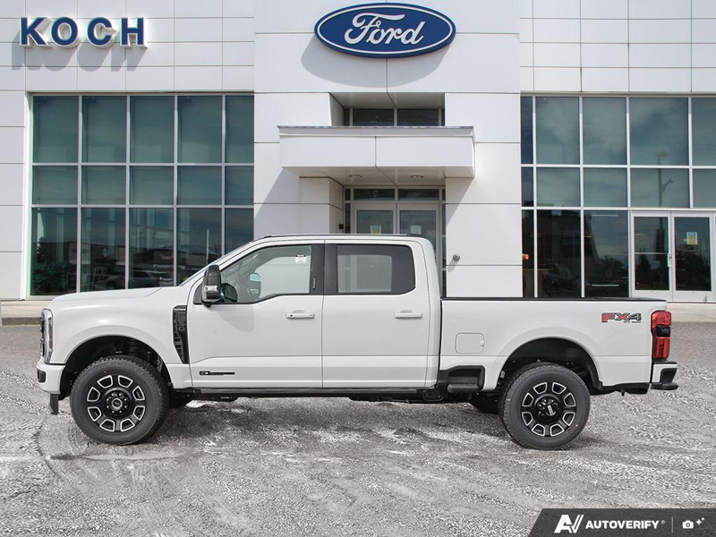NEW 2026 Ford F-350 Super Duty Platinum - Star White Tri-coat Metallic Exterior / BLACK ONYX/BLUE LEATHER Interior - $120,978 - Stock #E60392 - VIN 1FT8W3BT6TED89079 - Photo 3