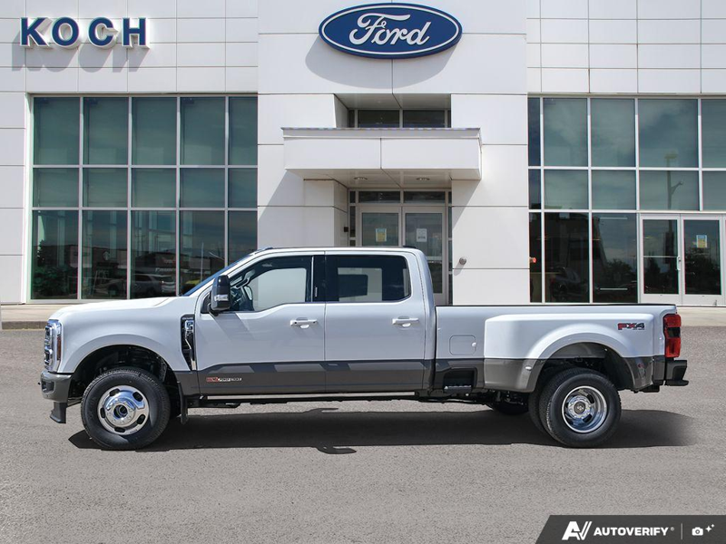 NEW 2026 Ford F-350 Super Duty King Ranch DRW - Star White/marsh Grey Accent Exterior / JAVA LEATHER Interior - $120,616 - Stock #E60586 - VIN 1FT8W3DM1TEE28795 - Photo 3