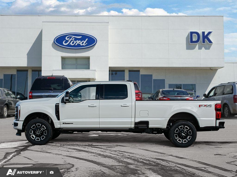 NEW 2026 Ford F-350 Super Duty Platinum - Star White Tri-coat Metallic Exterior / BLACK ONYX/BLUE LEATHER Interior - $116,140 - Stock #D60408 - VIN 1FT8W3BT9TEE27596 - Photo 3