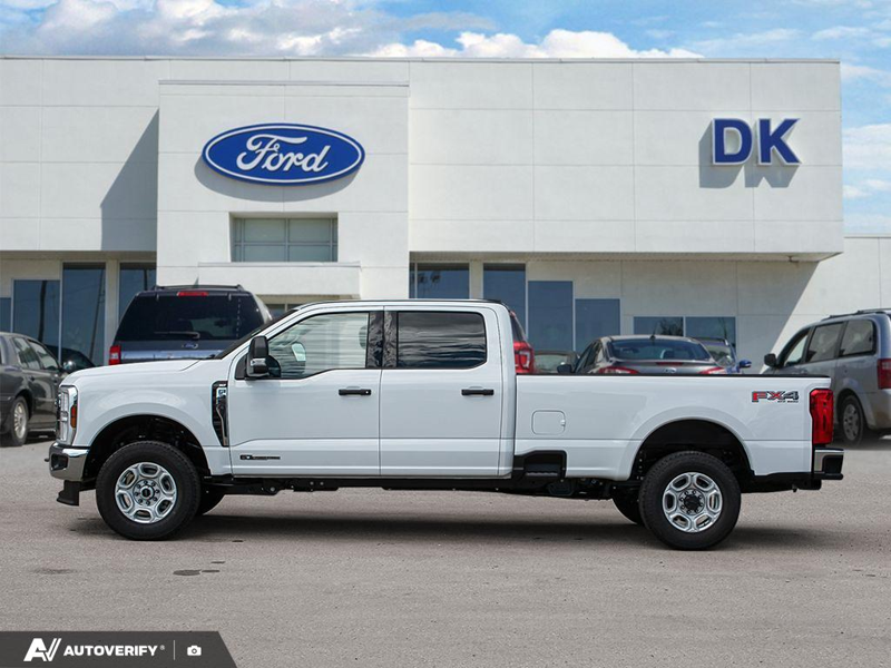 NEW 2026 Ford F-350 Super Duty XLT - Oxford White Exterior / MEDIUM DARK SLATE CLOTH Interior - $83,442 - Stock #D60649 - VIN 1FT8W3BT8TEF02370 - Photo 3