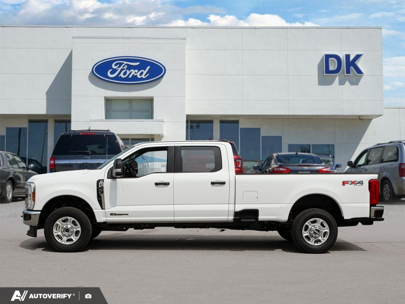 NEW 2026 Ford F-350 Super Duty XLT - Oxford White Exterior / MEDIUM DARK SLATE CLOTH Interior - $87,264 - Stock #D60708 - VIN 1FT8W3BT8TEF28290 - Photo 3