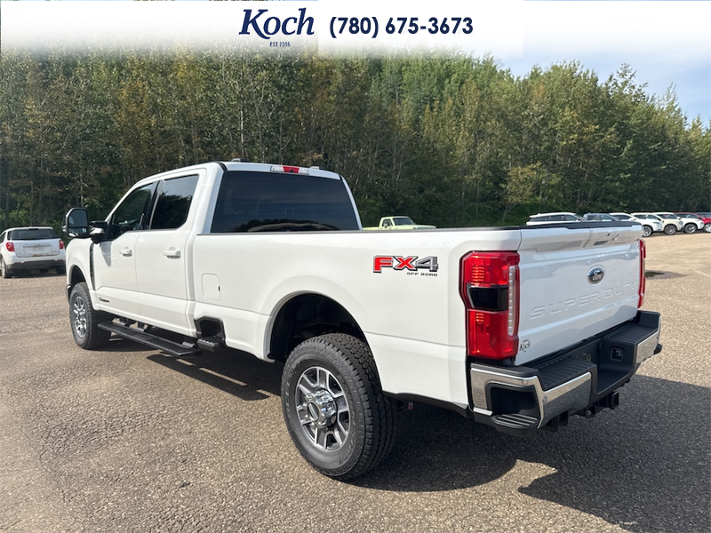 NEW 2026 Ford F-350 Super Duty Lariat - Star White Tri-Coat Exterior / BAJA, FRONT ACTIVEX TRIMMED 40/CONSOLE/40 SEATS Interior - $116,478 - Stock #A26239 - VIN 1FT8W3BT8TEF40116 - Photo 3