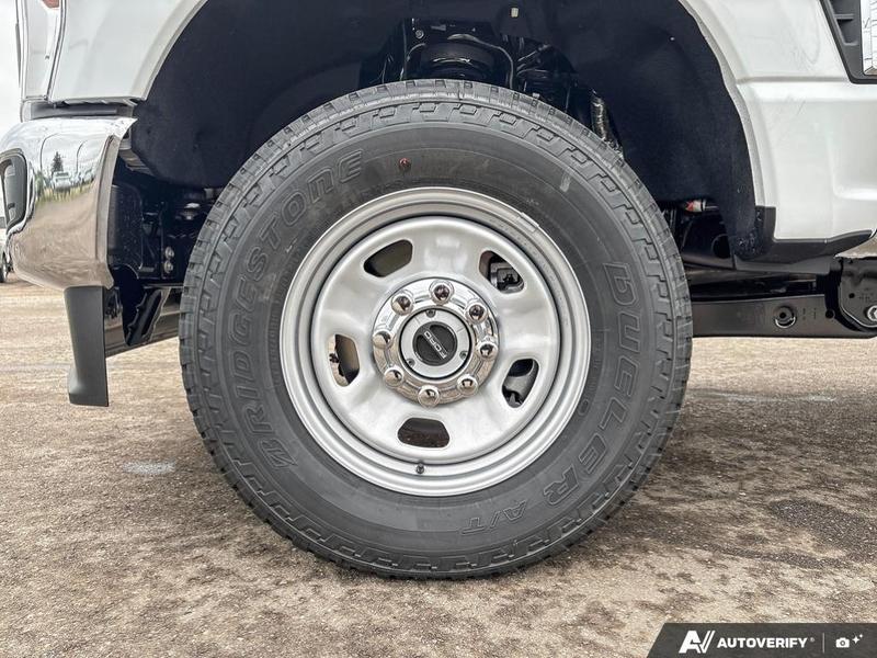NEW 2026 Ford F-350 Super Duty XL - Oxford White Exterior / MEDIUM DARK SLATE CLOTH Interior - $75,648 - Stock #E60675 - VIN 1FT8W3BA9TEE56403 - Photo 6