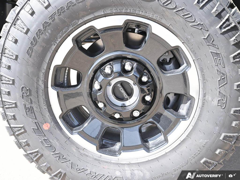 NEW 2026 Ford F-350 Super Duty King Ranch Tremor - Star White/marsh Grey Accent Exterior / JAVA LEATHER Interior - $119,974 - Stock #E60144 - VIN 1FT8W3BM6TED08221 - Photo 6