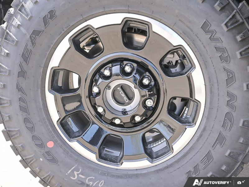NEW 2026 Ford F-350 Super Duty King Ranch Tremor - Agate Black/marsh Grey Accent Exterior / JAVA LEATHER Interior - $128,892 - Stock #E60394 - VIN 1FT8W3BM0TED77504 - Photo 6