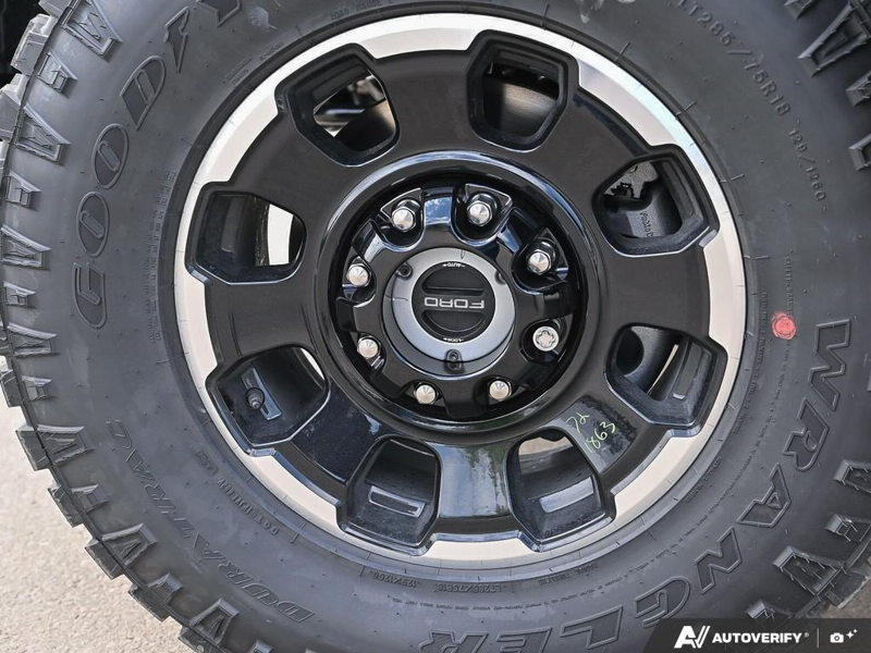 NEW 2026 Ford F-350 Super Duty Platinum Tremor - Glacier Gray Exterior / BLACK ONYX/BLUE LEATHER Interior - $129,903 - Stock #E60442 - VIN 1FT8W3BM1TED99091 - Photo 6
