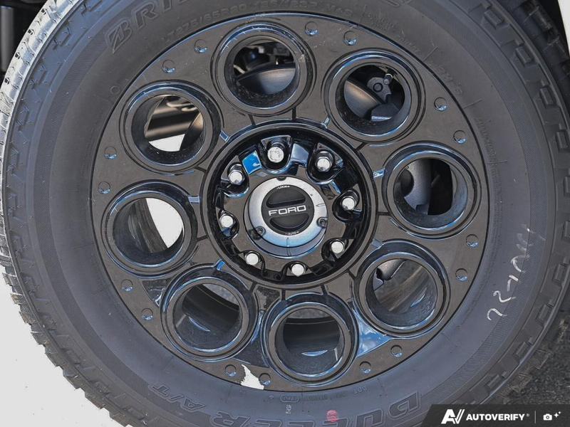 NEW 2026 Ford F-350 Super Duty Lariat - Avalanche Exterior / BLACK ONYX ACTIVEX Interior - $113,372 - Stock #E60756 - VIN 1FT8W3BT1TEE76422 - Photo 6