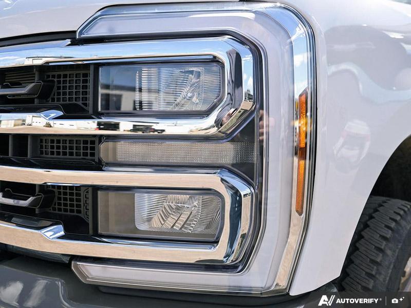 NEW 2026 Ford F-350 Super Duty King Ranch - Star White/marsh Grey Accent Exterior / JAVA LEATHER Interior - $132,662 - Stock #E60645 - VIN 1FT8W3BM9TEE28465 - Photo 9
