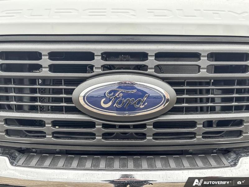NEW 2026 Ford F-350 Super Duty XL - Oxford White Exterior / MEDIUM DARK SLATE CLOTH Interior - $75,648 - Stock #E60675 - VIN 1FT8W3BA9TEE56403 - Photo 9