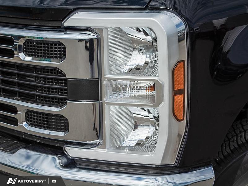 NEW 2026 Ford F-350 Super Duty XLT - Agate Black Exterior / MEDIUM DARK SLATE CLOTH Interior - $92,807 - Stock #D60452 - VIN 1FT8W3DT3TEE32130 - Photo 10