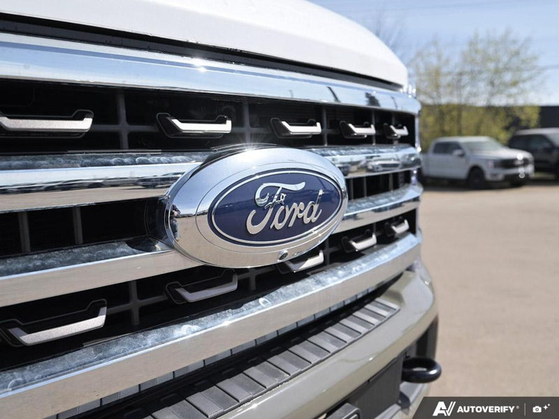 NEW 2026 Ford F-350 Super Duty King Ranch Tremor - Star White/marsh Grey Accent Exterior / JAVA LEATHER Interior - $117,788 - Stock #E60144 - VIN 1FT8W3BM6TED08221 - Photo 9
