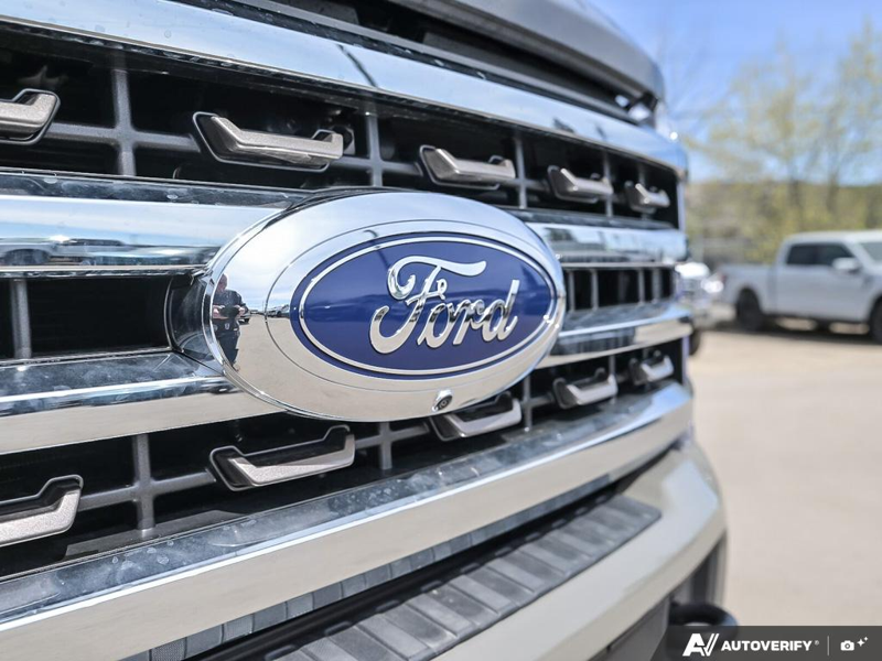 NEW 2026 Ford F-350 Super Duty King Ranch Tremor - Agate Black/marsh Grey Accent Exterior / JAVA LEATHER Interior - $128,892 - Stock #E60394 - VIN 1FT8W3BM0TED77504 - Photo 9