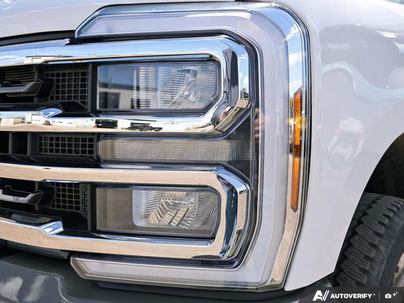 NEW 2026 Ford F-350 Super Duty King Ranch - Star White/marsh Grey Accent Exterior / JAVA LEATHER Interior - $119,640 - Stock #E60645 - VIN 1FT8W3BM9TEE28465 - Photo 9