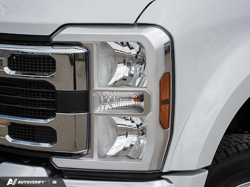 NEW 2026 Ford F-450 Super Duty XLT - Oxford White Exterior / MEDIUM DARK SLATE CLOTH Interior - $104,234 - Stock #D60628 - VIN 1FT8W4DT1TEF05128 - Photo 10