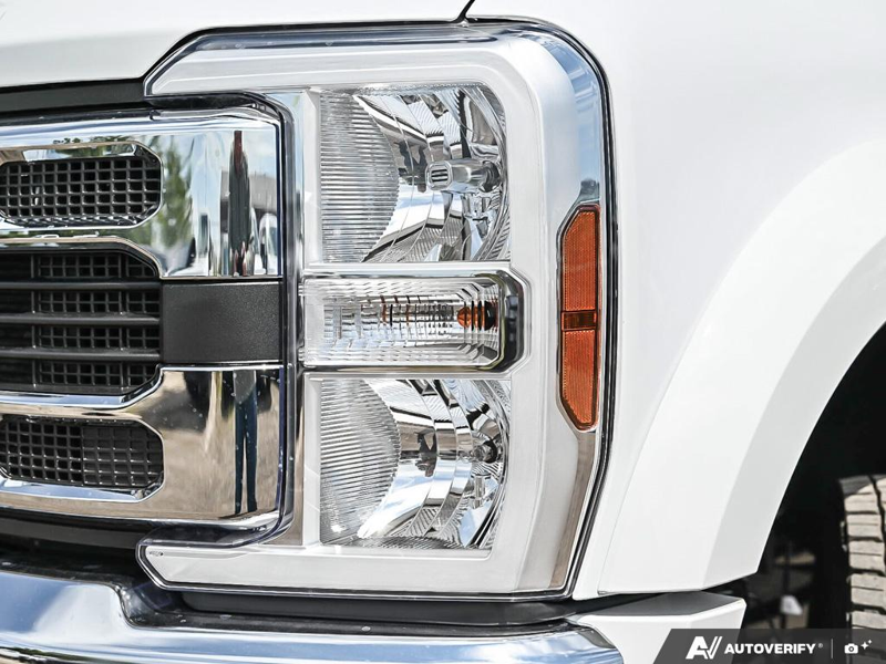NEW 2026 Ford F-450 Super Duty XLT - Oxford White Exterior / MEDIUM DARK SLATE CLOTH Interior - $105,039 - Stock #E60843 - VIN 1FT8W4DT7TEF06445 - Photo 10