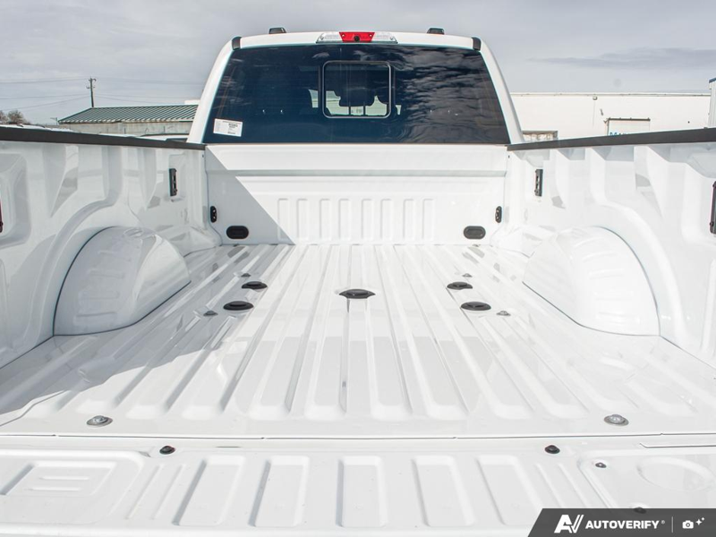 NEW 2026 Ford F-450 Super Duty King Ranch - Star White/marsh Grey Accent Exterior / JAVA LEATHER Interior - $133,928 - Stock #E60509 - VIN 1FT8W4DM1TED85842 - Photo 11