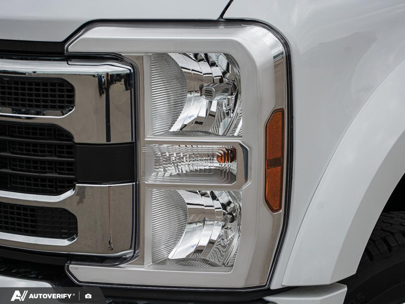 NEW 2026 Ford F-450 Super Duty XLT - Oxford White Exterior / MEDIUM DARK SLATE CLOTH Interior - $99,464 - Stock #D60629 - VIN 1FT8W4DT0TEF05430 - Photo 14