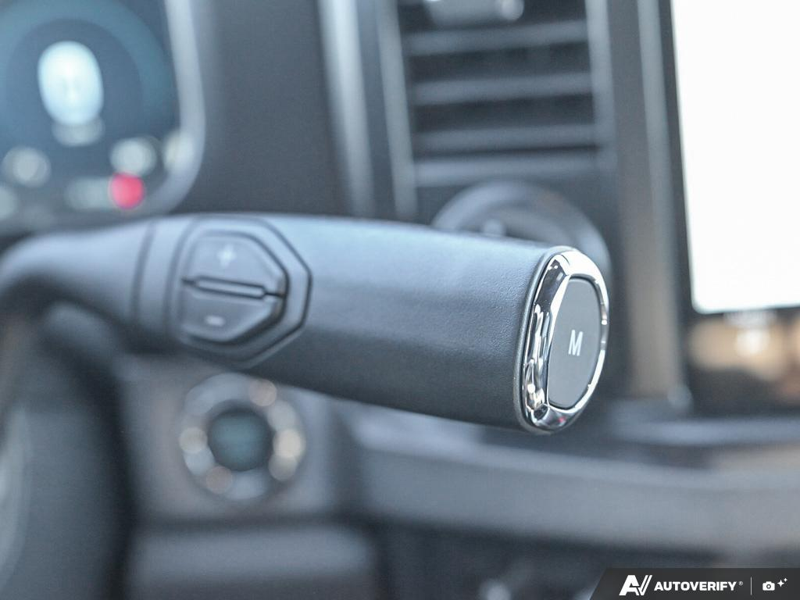 NEW 2026 Ford F-450 Super Duty Platinum - Avalanche Exterior / BLACK ONYX/BLUE LEATHER Interior - $133,238 - Stock #E60080 - VIN 1FT8W4DMXTEC29329 - Photo 19