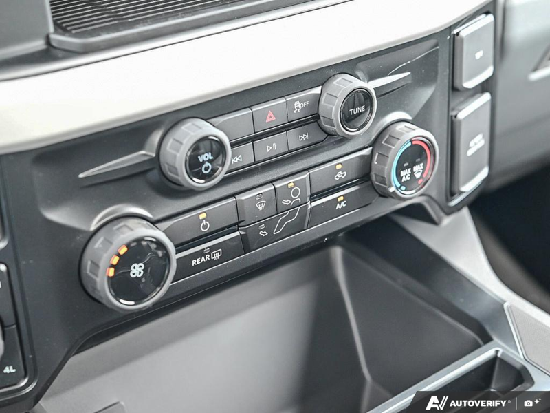 NEW 2026 Ford F-450 Super Duty XLT - Oxford White Exterior / MEDIUM DARK SLATE CLOTH Interior - $105,039 - Stock #E60843 - VIN 1FT8W4DT7TEF06445 - Photo 20