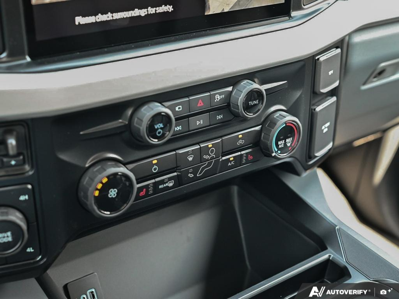 NEW 2026 Ford F-450 Super Duty XLT - Oxford White Exterior / MEDIUM DARK SLATE CLOTH Interior - $111,768 - Stock #E60859 - VIN 1FT8W4DM5TEE97222 - Photo 20