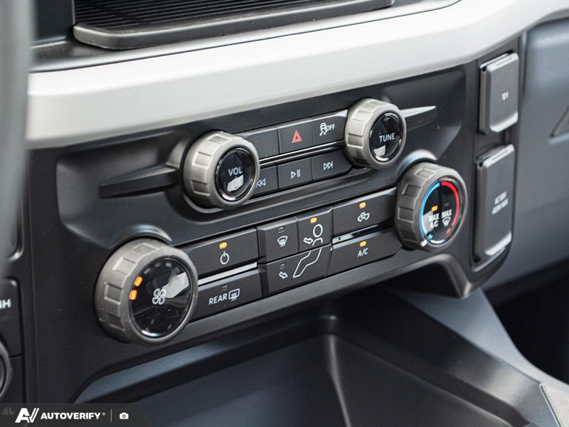 NEW 2026 Ford F-450 Super Duty XLT - Oxford White Exterior / MEDIUM DARK SLATE CLOTH Interior - $104,464 - Stock #D60620 - VIN 1FT8W4DT4TEF05737 - Photo 21