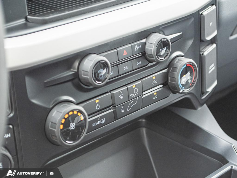 NEW 2026 Ford F-450 Super Duty XLT - Oxford White Exterior / MEDIUM DARK SLATE CLOTH Interior - $99,464 - Stock #D60629 - VIN 1FT8W4DT0TEF05430 - Photo 22