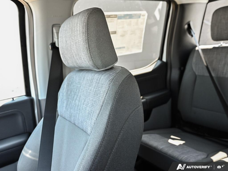 NEW 2026 Ford F-450 Super Duty XLT - Oxford White Exterior / MEDIUM DARK SLATE CLOTH Interior - $111,768 - Stock #E60859 - VIN 1FT8W4DM5TEE97222 - Photo 23