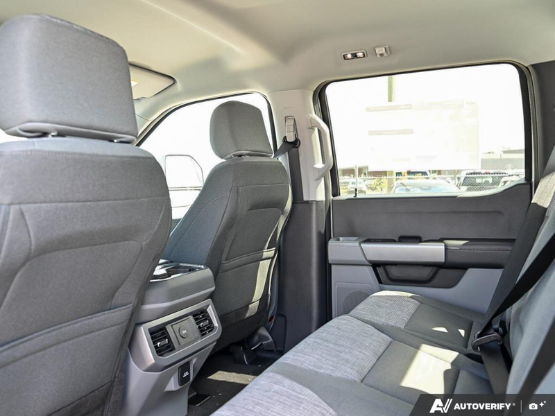 NEW 2026 Ford F-450 Super Duty XLT - Oxford White Exterior / MEDIUM DARK SLATE CLOTH Interior - $105,039 - Stock #E60848 - VIN 1FT8W4DT7TEE97259 - Photo 24