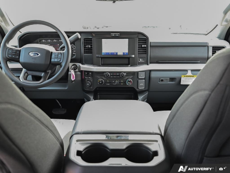 NEW 2026 Ford F-450 Super Duty XLT - Oxford White Exterior / MEDIUM DARK SLATE CLOTH Interior - $106,099 - Stock #E60873 - VIN 1FT8W4DT1TEE69473 - Photo 25