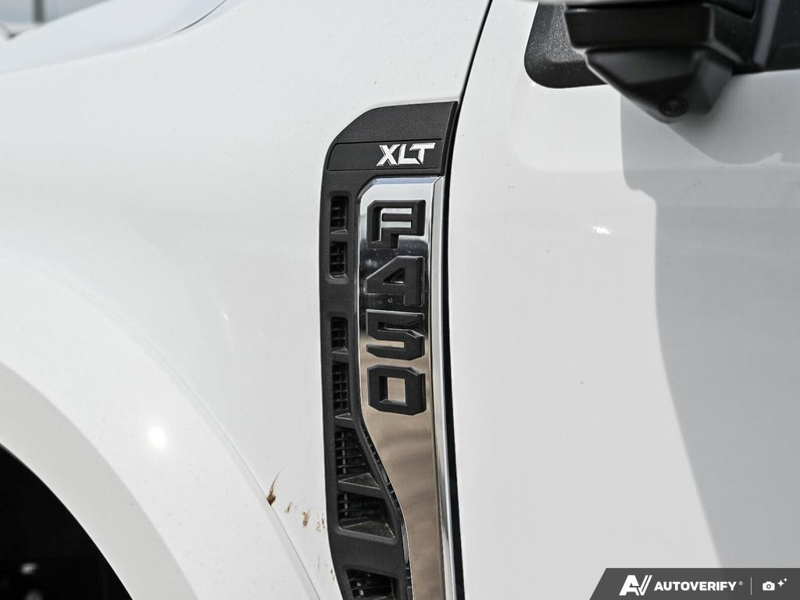 NEW 2026 Ford F-450 Super Duty XLT - Oxford White Exterior / MEDIUM DARK SLATE CLOTH Interior - $106,099 - Stock #E60874 - VIN 1FT8W4DTXTEE98745 - Photo 26