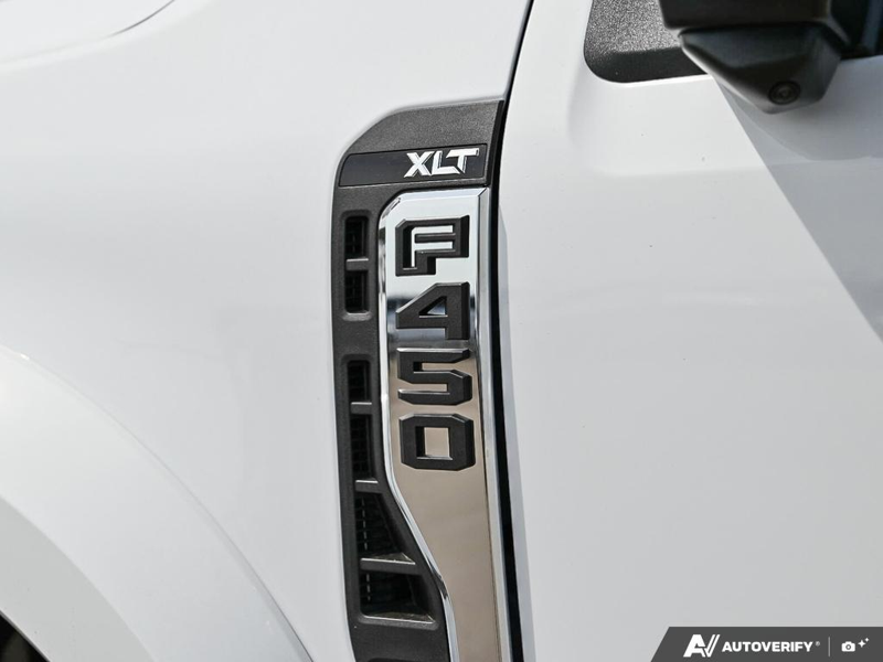 NEW 2026 Ford F-450 Super Duty XLT - Oxford White Exterior / MEDIUM DARK SLATE CLOTH Interior - $106,099 - Stock #E60873 - VIN 1FT8W4DT1TEE69473 - Photo 26