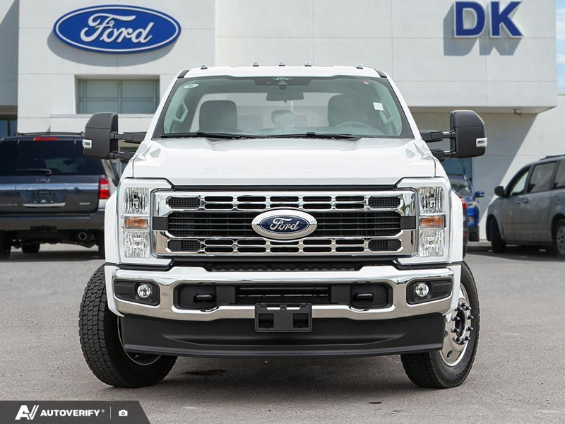 NEW 2026 Ford F-450 Super Duty XLT - Oxford White Exterior / MEDIUM DARK SLATE CLOTH Interior - $99,464 - Stock #D60629 - VIN 1FT8W4DT0TEF05430 - Photo 2