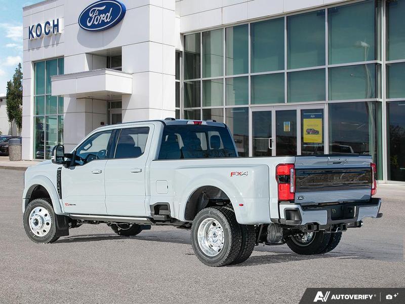 2026 Ford F-450 Platinum photo 4