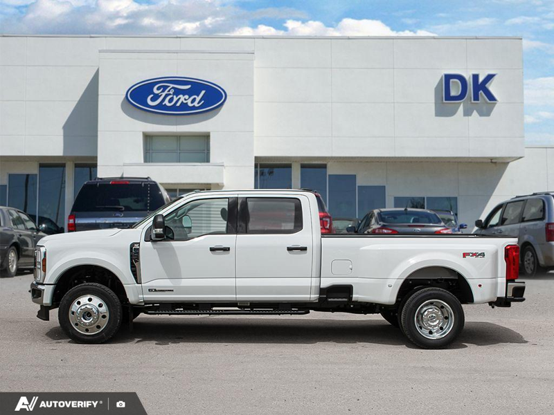 NEW 2026 Ford F-450 Super Duty XLT - Oxford White Exterior / MEDIUM DARK SLATE CLOTH Interior - $104,234 - Stock #D60628 - VIN 1FT8W4DT1TEF05128 - Photo 3