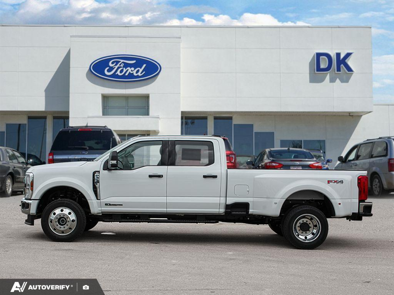 NEW 2026 Ford F-450 Super Duty XLT - Oxford White Exterior / MEDIUM DARK SLATE CLOTH Interior - $99,464 - Stock #D60629 - VIN 1FT8W4DT0TEF05430 - Photo 3
